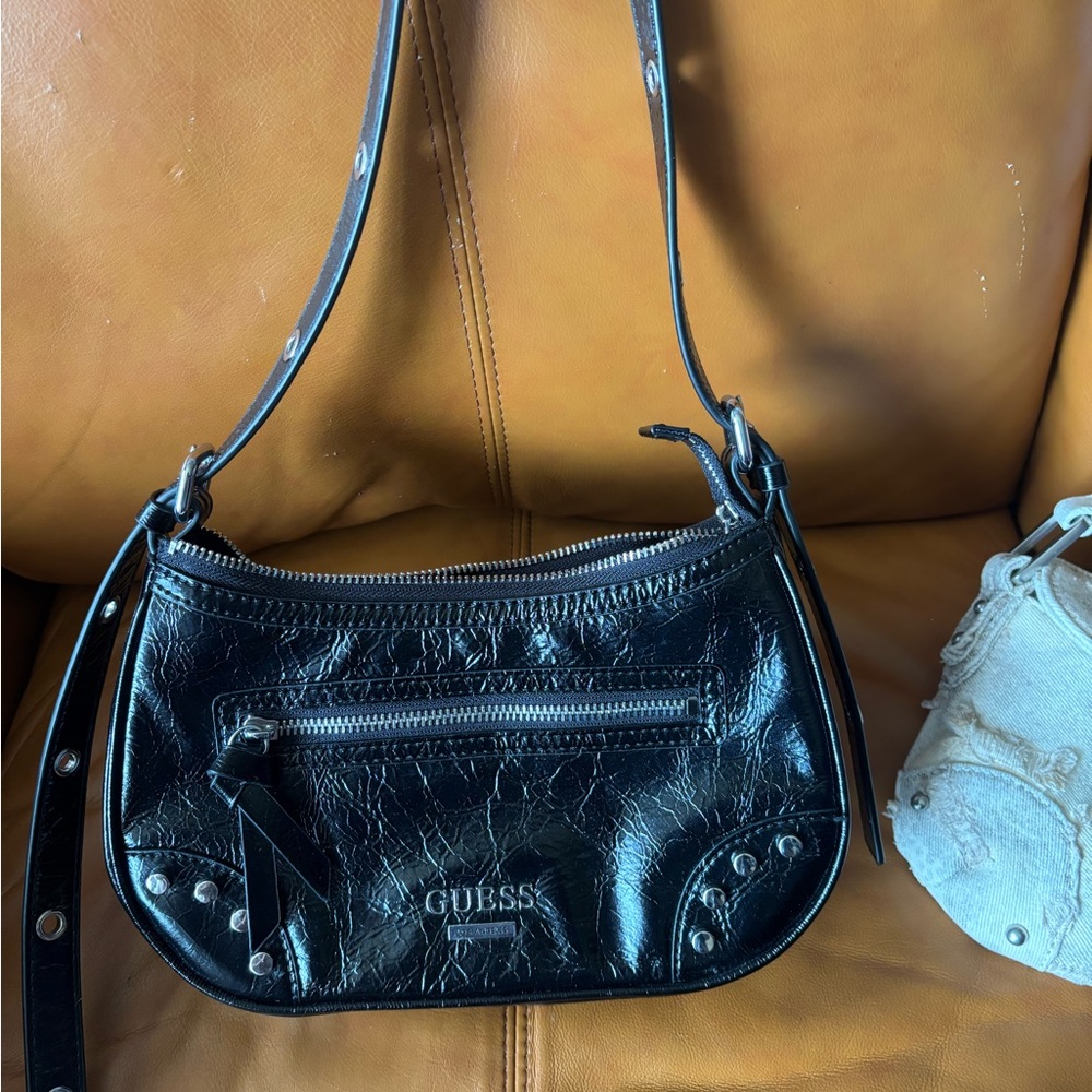 Guess Black Shoulder Bag with Glossy Finish